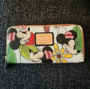 Loungefly Disney Minnie Mouse Floral Zip Wallet